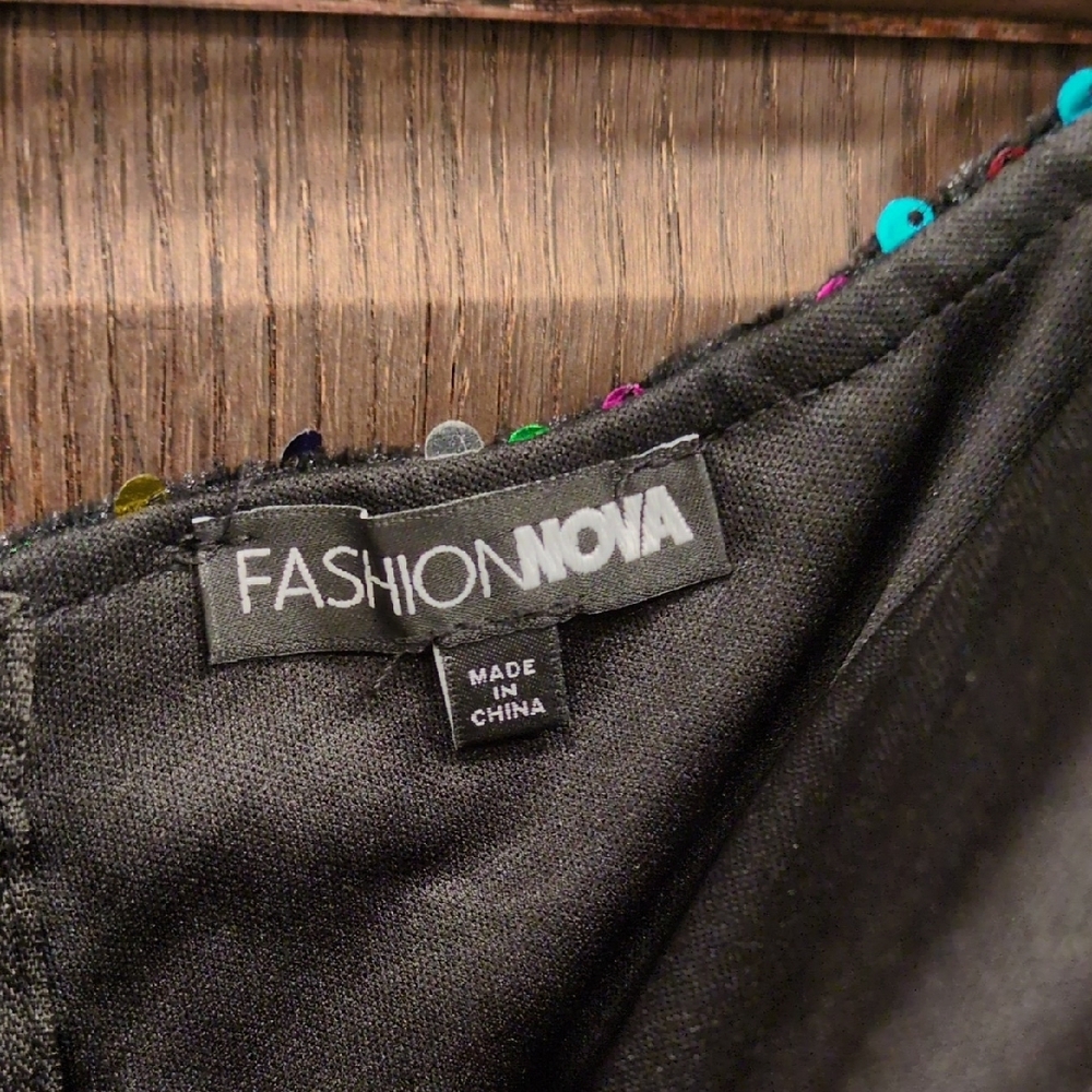 Fashion Nova Black Multicolor Sequin Jumper - Picture 4 of 8